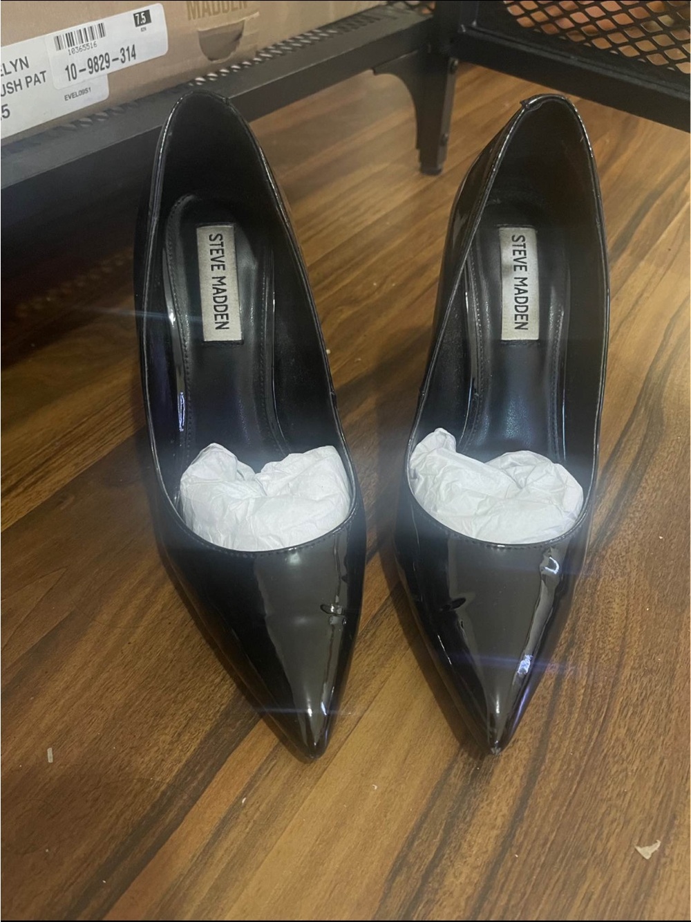 Steve Madden Black Patent Pointed Toe Pumps